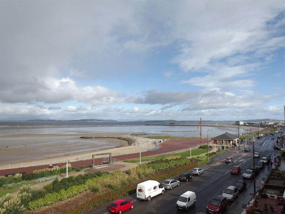 Balmoral Hotel Morecambe Eksteriør billede